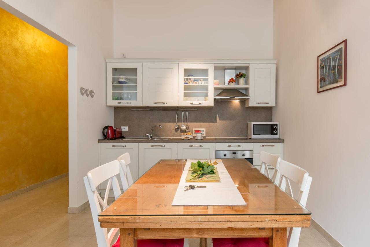 Antica Residenza Adua Lägenhet Verona Exteriör bild