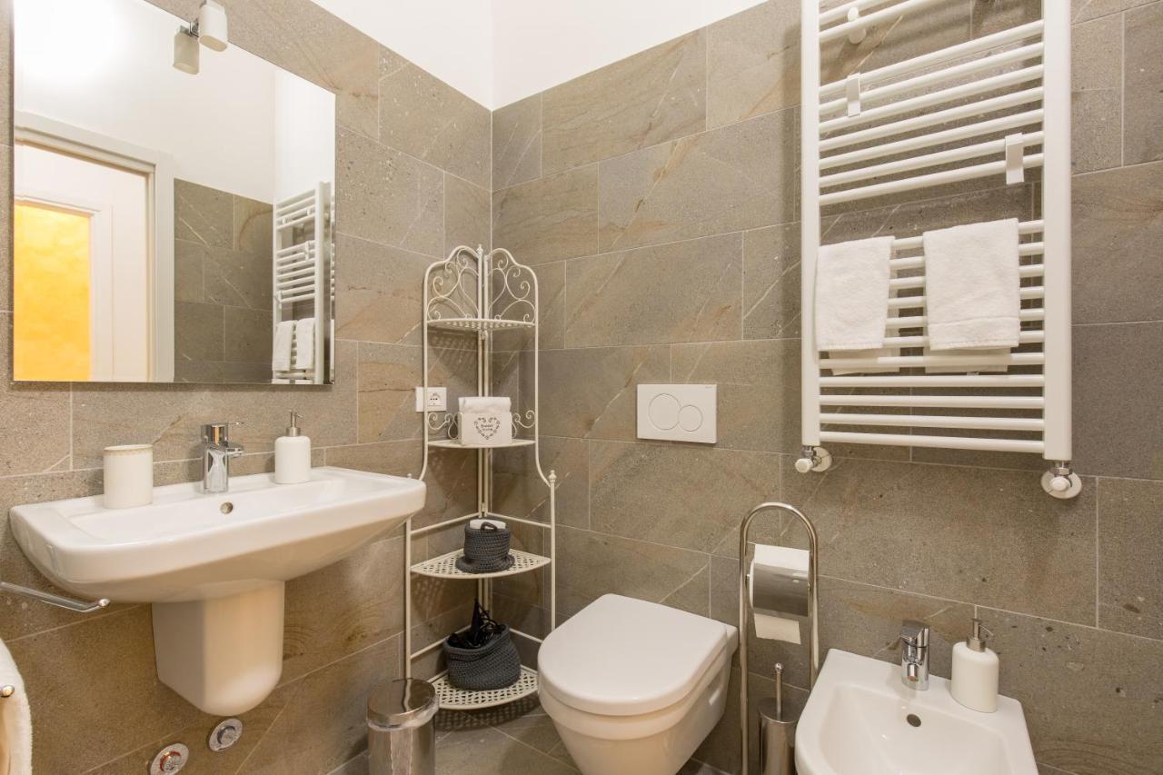 Antica Residenza Adua Lägenhet Verona Exteriör bild
